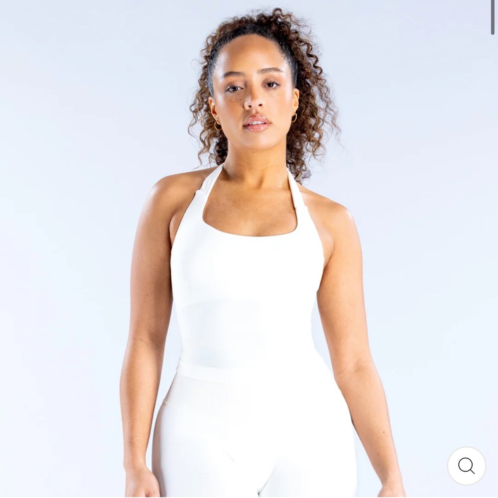 Dfyne impact Halter top ivory